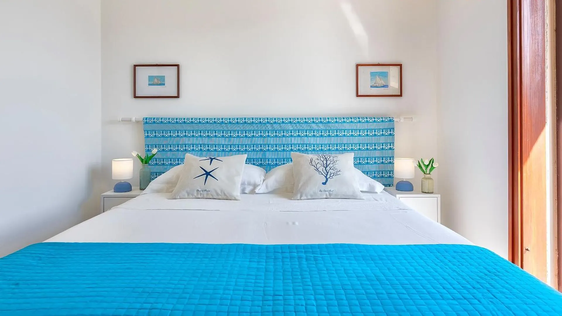 Lägenhet Clicksardegna Attic Vittoria With Terrace Facing The Sea And Parking Space Alghero Italien