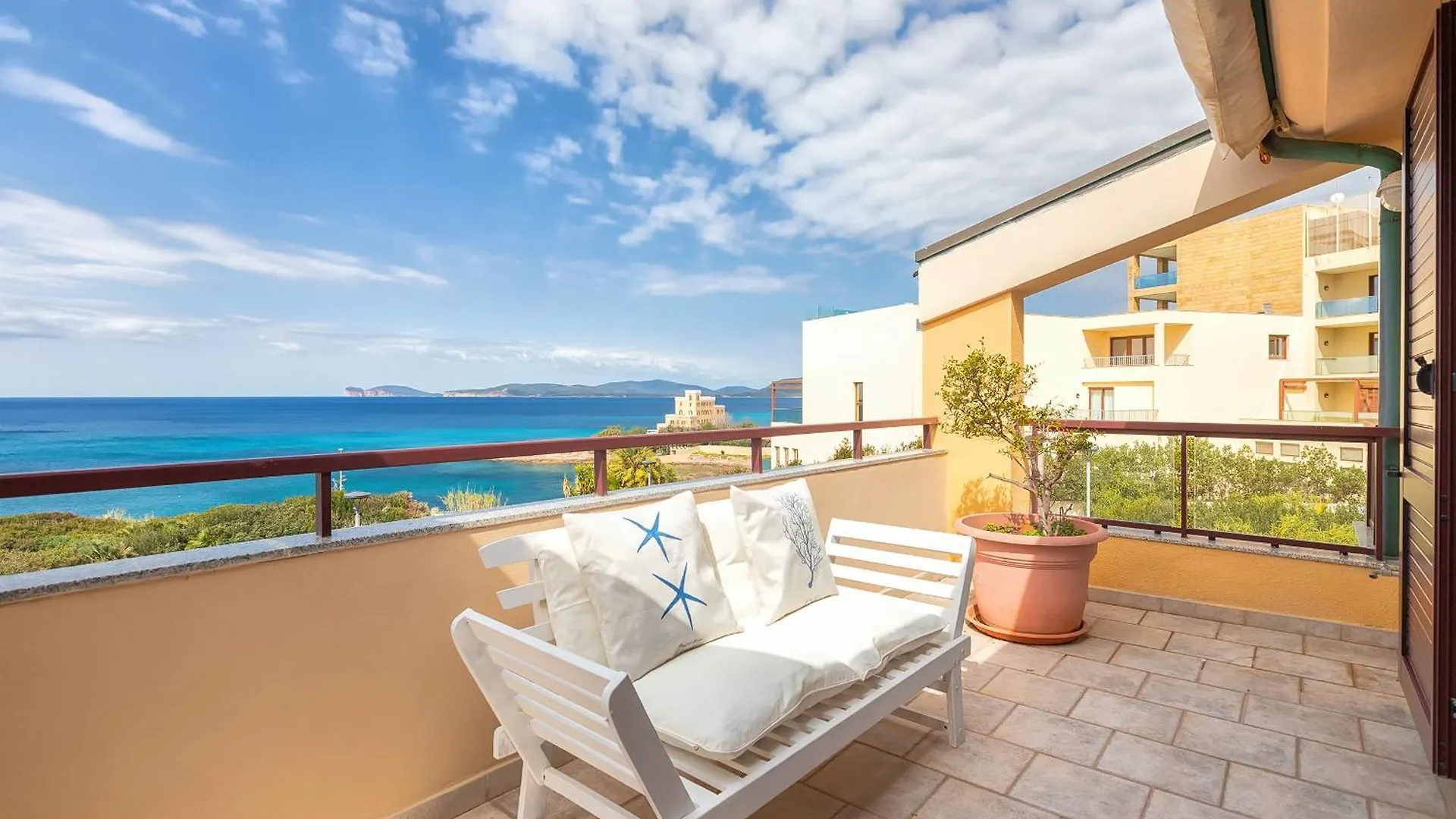 Clicksardegna Attic Vittoria With Terrace Facing The Sea And Parking Space Alghero 0*,