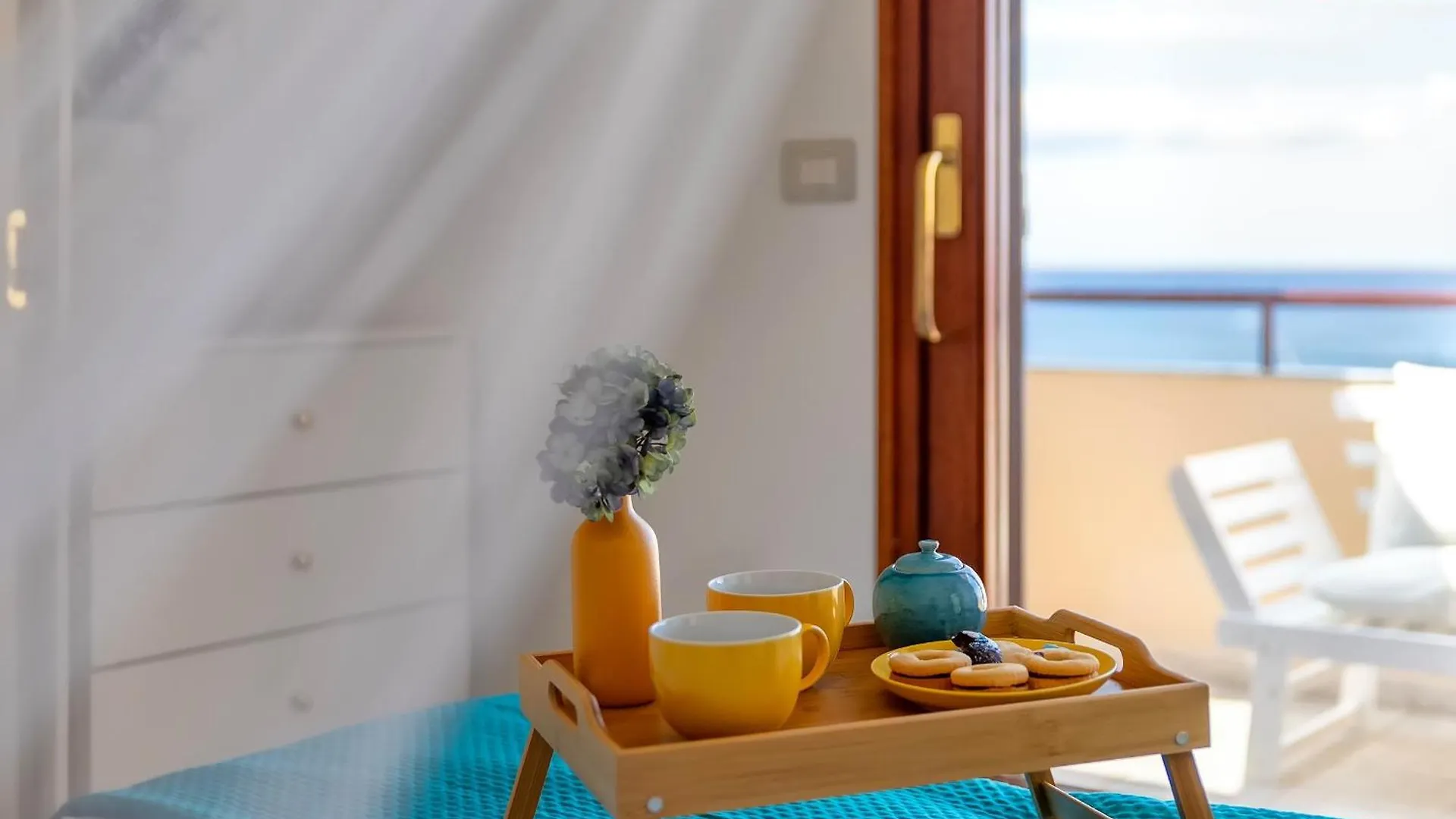 Lägenhet Clicksardegna Attic Vittoria With Terrace Facing The Sea And Parking Space Alghero