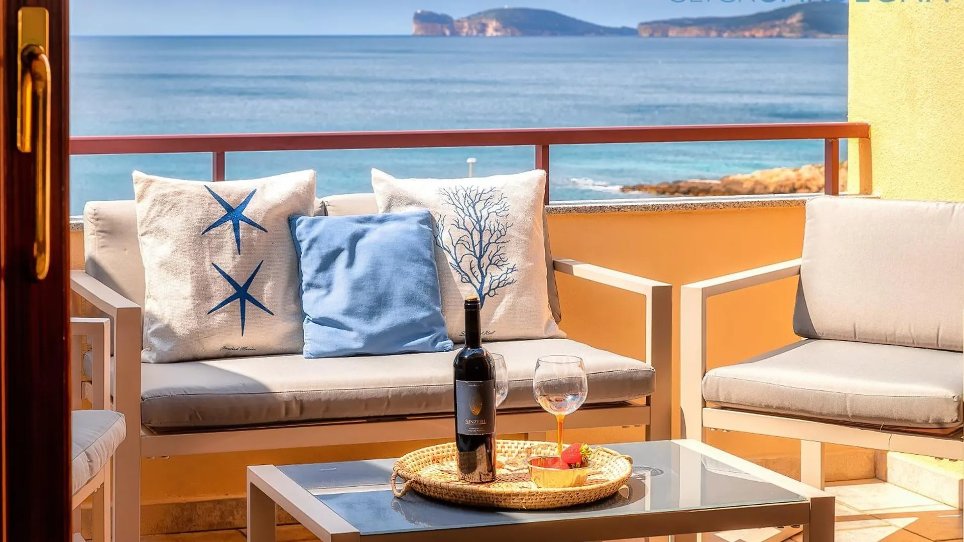 Clicksardegna Attic Vittoria With Terrace Facing The Sea And Parking Space Alghero Lägenhet