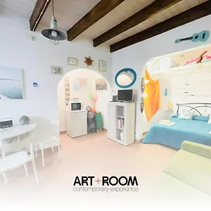 Gaudi Art Alghero